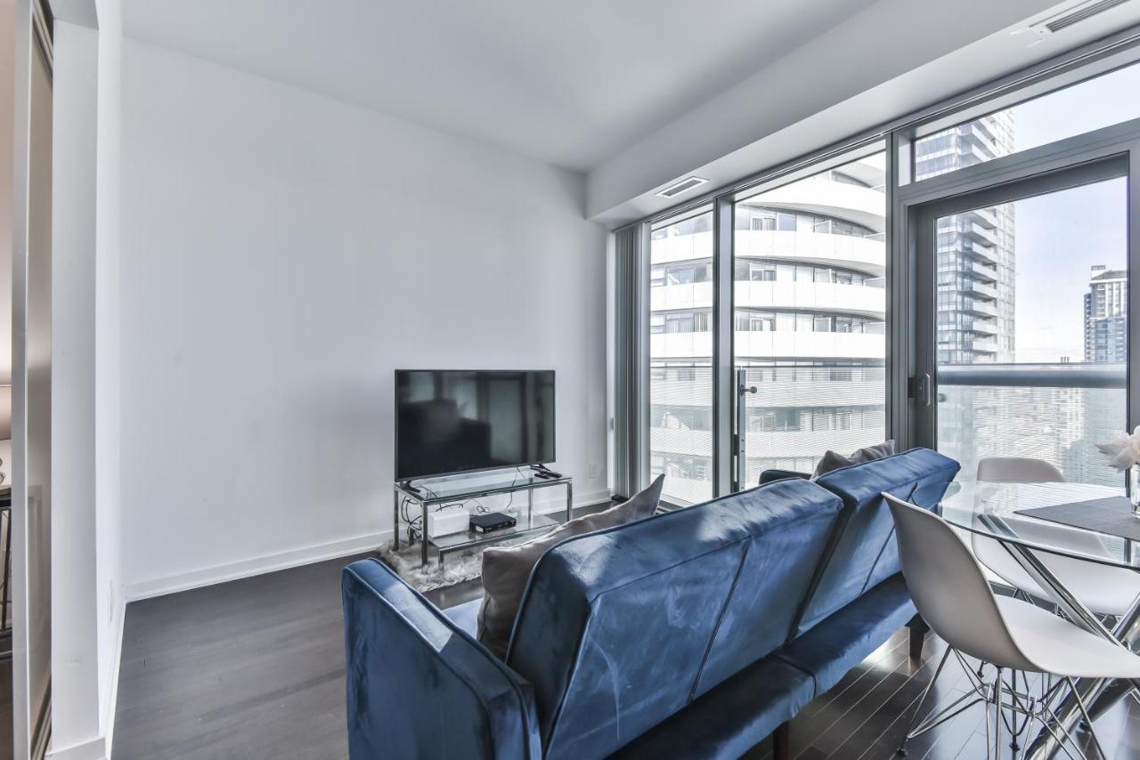 Condo Downtown, Cn Tower, Financial District Toronto Exteriér fotografie